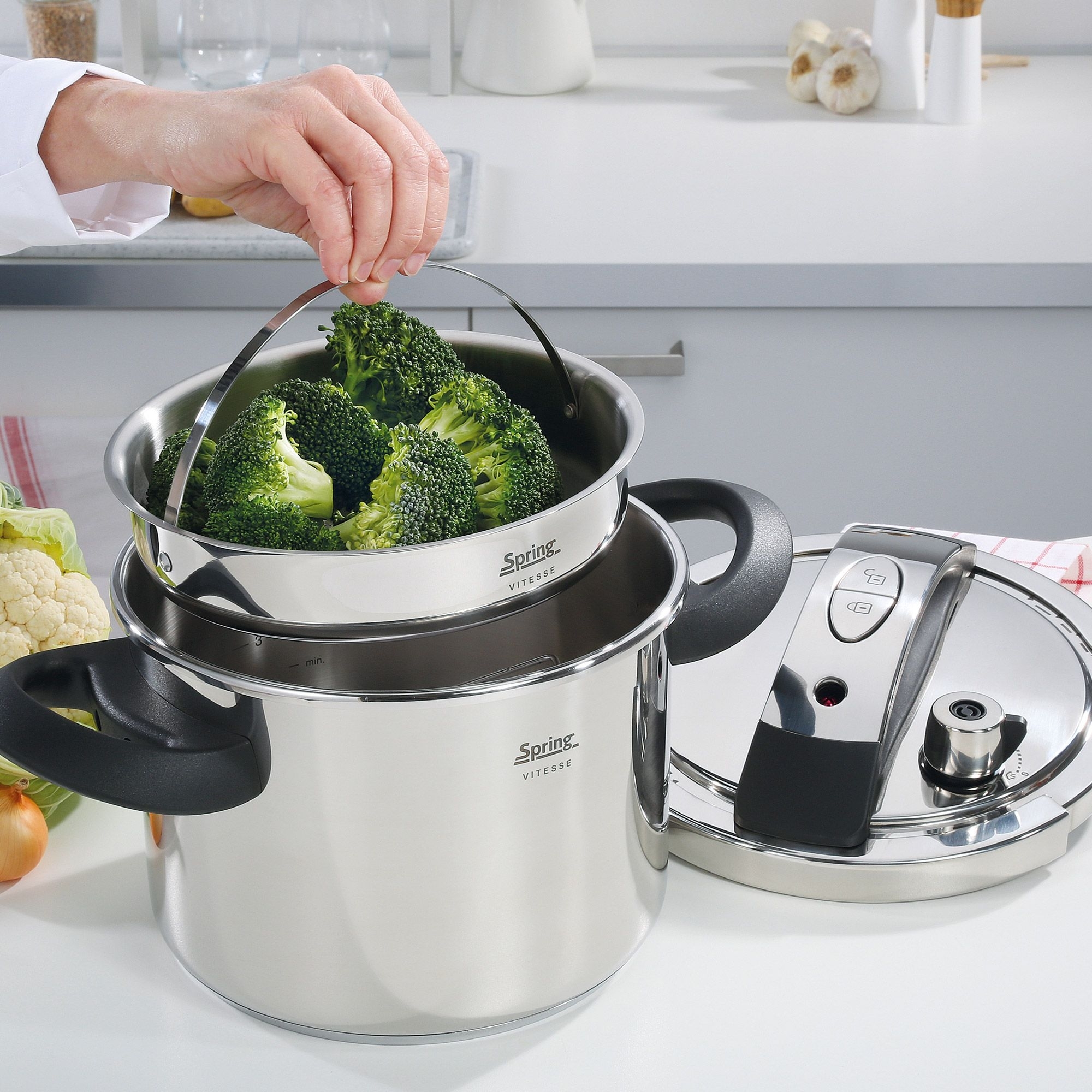 Spring - VITESSE pressure cooker - 4,5 L Spring - VITESSE pressure cooker - 4,5 L
